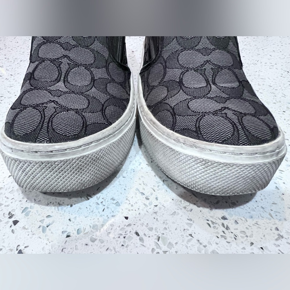 Coach Women’s Black Slip-On Trainers Sneakers GUC size 7.5 - Picture 6 of 14